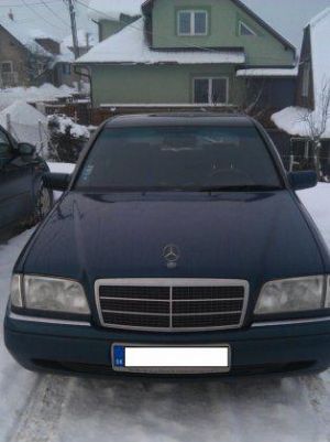 Predám Mercedes Benz C250D