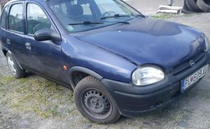 Predam opel corsa