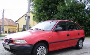 Predám Opel Astra Classic Hatchback 1.6 55kW