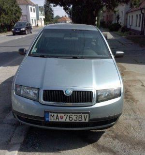 Predam skoda fabiu combi