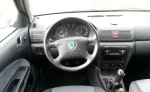 Škoda Octavia 1,6i r. v. 2003 – fotka 2
