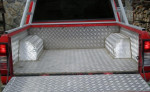 Nissan Navara Double-cap 2,5TD r. v. 2001 – fotka 2