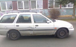 Ford Escort Kombi rok99 – fotka 3
